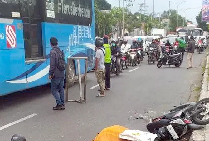 Kecelakaan Maut Di Krapyak Wanita Pengendara Motor Tewas Bisik Id